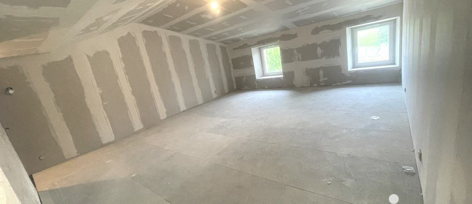 Maison 9 pièces de 253 m² à Tesson (17460)