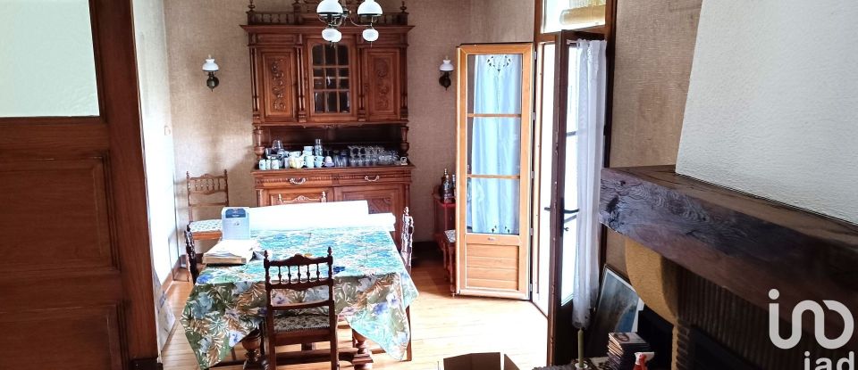 House 5 rooms of 155 m² in Mouleydier (24520)