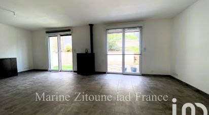 House 4 rooms of 98 m² in La Ville-du-Bois (91620)