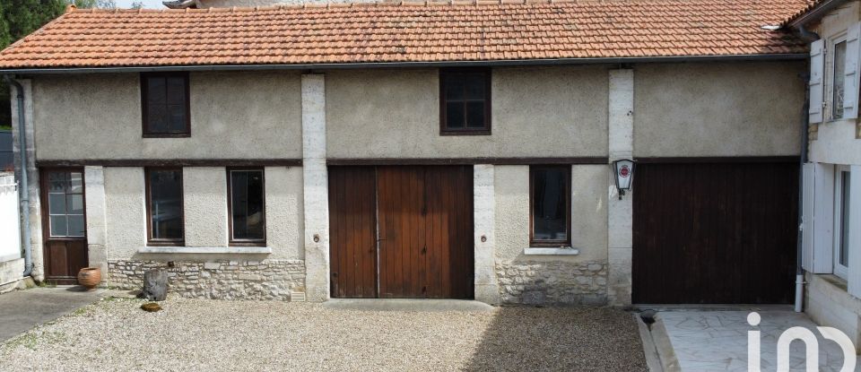 Maison 5 pièces de 145 m² à Chazelles (16380)