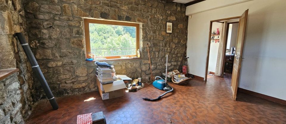 House 5 rooms of 130 m² in Valgorge (07110)