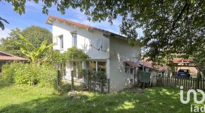 Village house 8 rooms of 175 m² in La Coquille (24450)