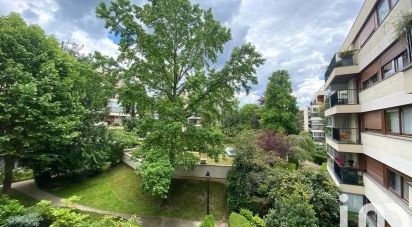 Apartment 6 rooms of 110 m² in LE CHESNAY-ROCQUENCOURT (78150)