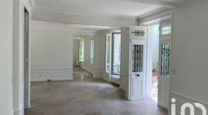 House 8 rooms of 225 m² in Soisy-sur-Seine (91450)