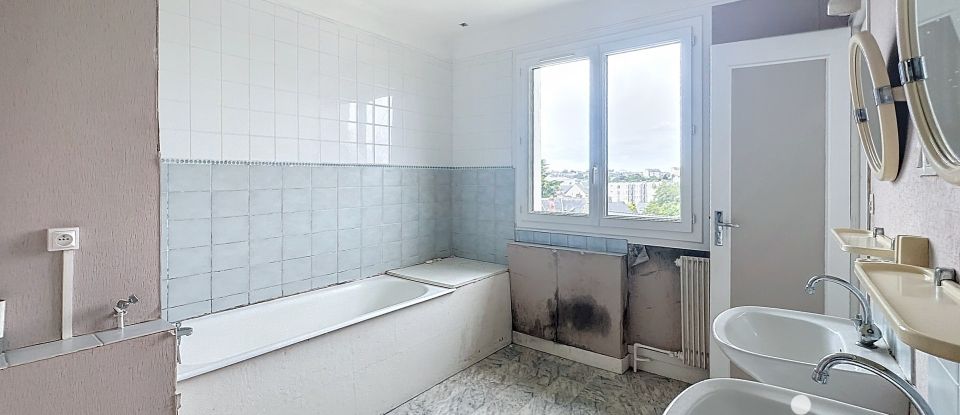 Appartement 7 pièces de 95 m² à Rennes (35000)