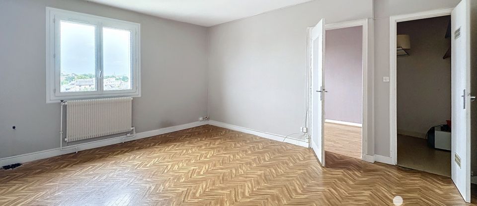 Appartement 7 pièces de 95 m² à Rennes (35000)