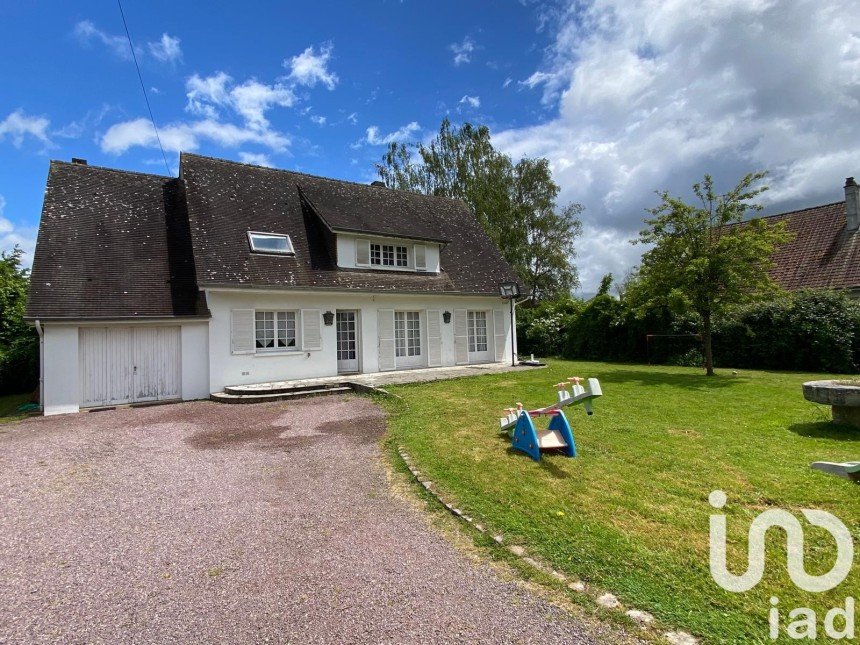 Traditional house 8 rooms of 130 m² in Beaumont-le-Roger (27170)