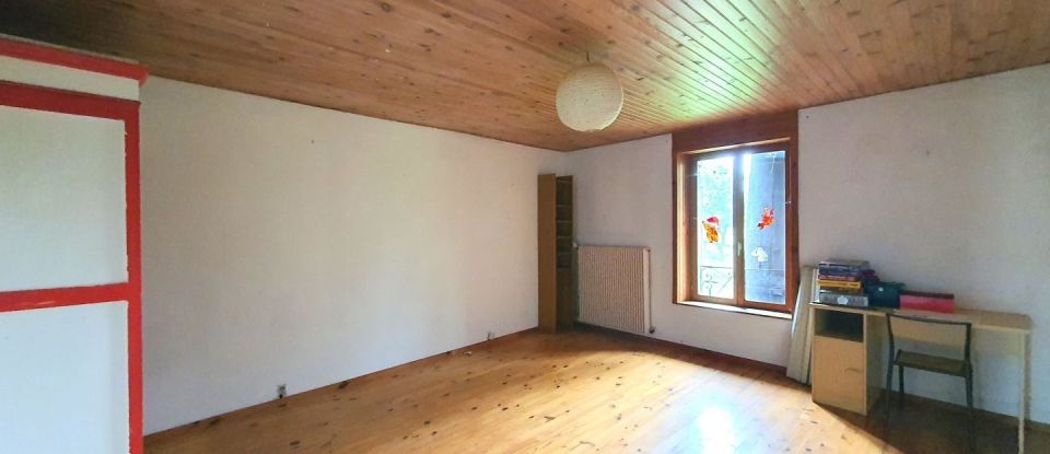 House 8 rooms of 262 m² in Gevigney-et-Mercey (70500)