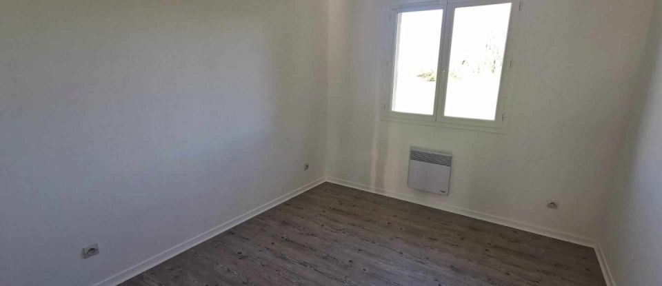 Maison 4 pièces de 100 m² à Génissac (33420)