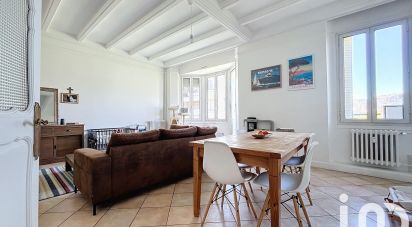 Apartment 5 rooms of 120 m² in Toulon (83000)