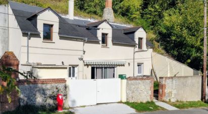 House 5 rooms of 110 m² in Nazelles-Négron (37530)