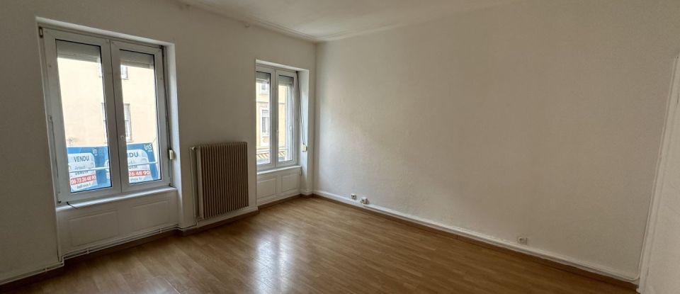 Building in Mulhouse (68100) of 188 m²