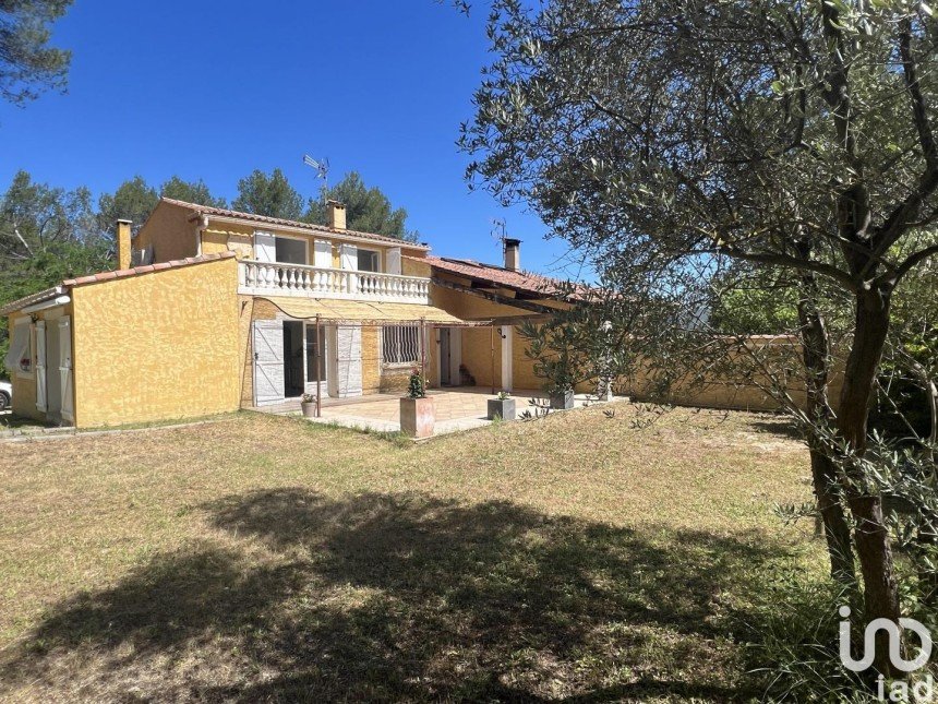 Vente Maison 112m² 5 Pièces à Salon-de-Provence (13300) - Iad France