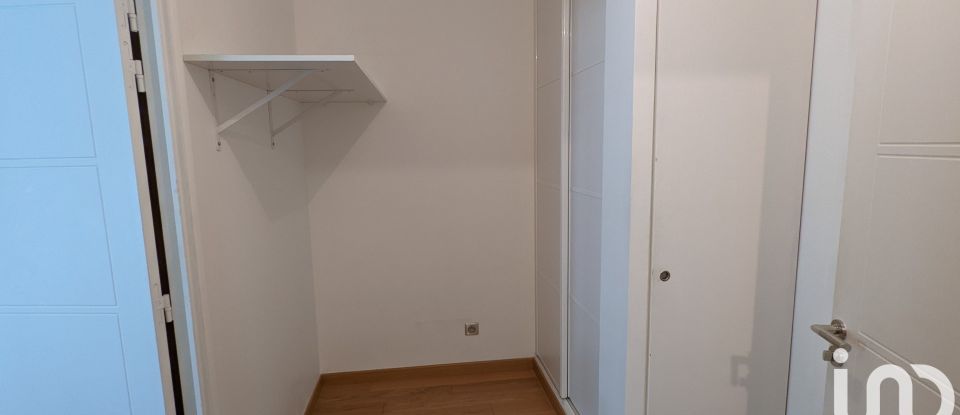 Studio 1 room of 31 m² in Paris (75013)