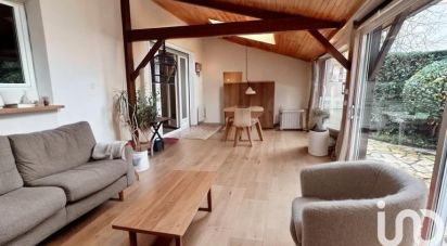 House 8 rooms of 218 m² in Le Mans (72000)