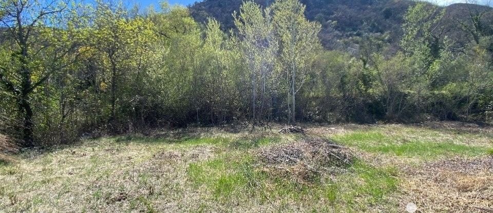 Terrain de 635 m² à Peipin (04200)