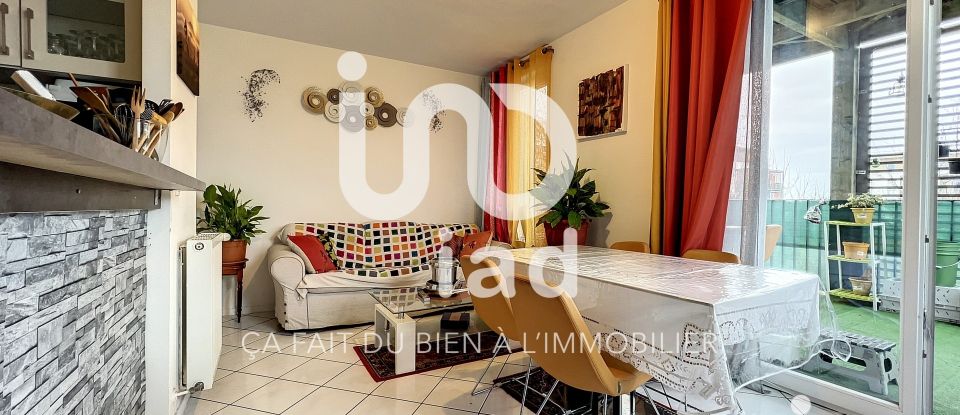 Appartement 3 pièces de 54 m² à Lieusaint (77127)