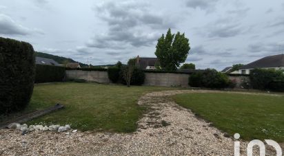 Land of 400 m² in Acquigny (27400)