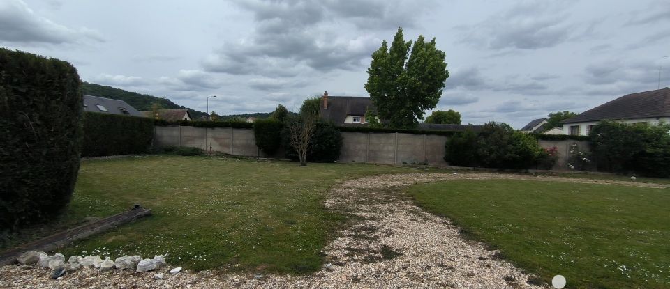 Land of 400 m² in Acquigny (27400)