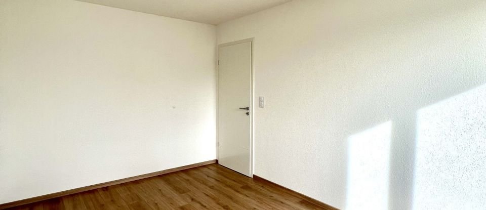 Apartment 3 rooms of 66 m² in Kembs (68680)