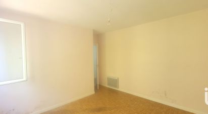 Apartment 4 rooms of 78 m² in Essarts en Bocage (85140)