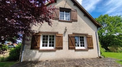 House 6 rooms of 153 m² in Sainte-Anne (41100)