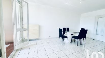 Apartment 3 rooms of 66 m² in Vitrolles (13127)