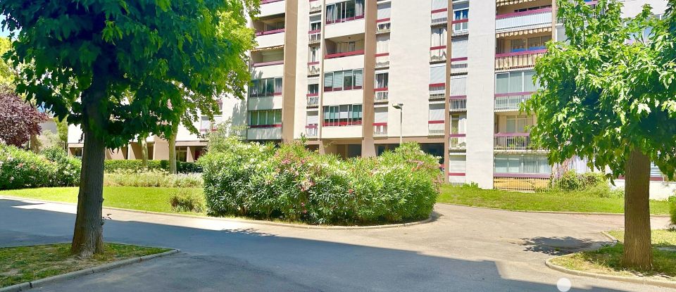 Appartement 3 pièces de 66 m² à Vitrolles (13127)