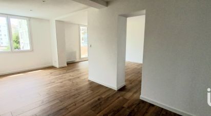 Apartment 4 rooms of 74 m² in Firminy (42700)