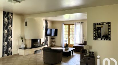 House 6 rooms of 122 m² in Villevaudé (77410)