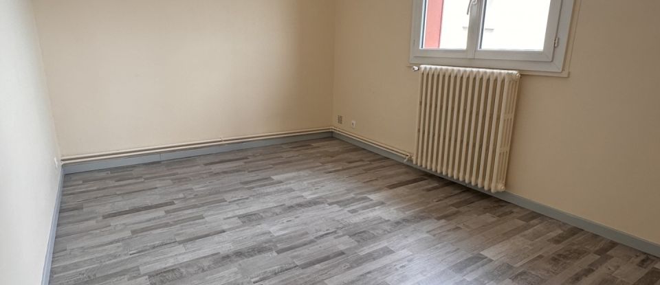 Appartement 3 pièces de 65 m² à Paron (89100)