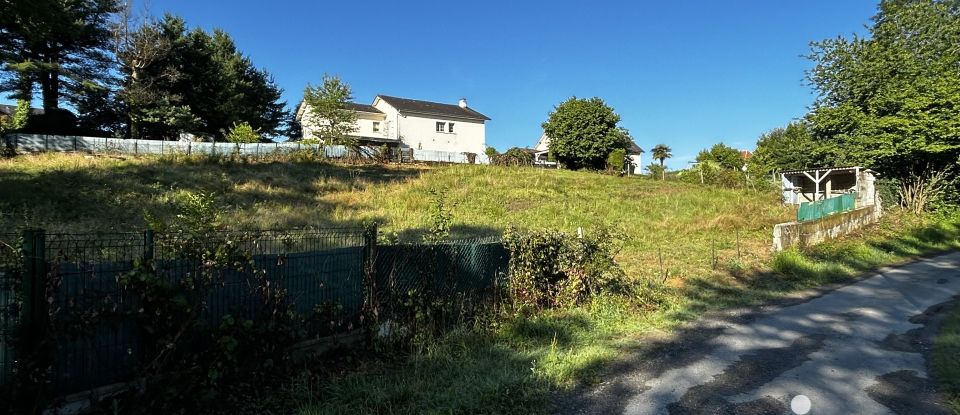 Terrain de 1 736 m² à Serres-Castet (64121)