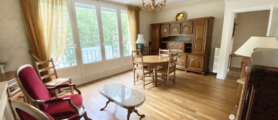 Appartement 3 pièces de 74 m² à Saint-Lô (50000)