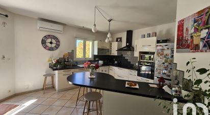 Traditional house 5 rooms of 105 m² in Fléac (16730)