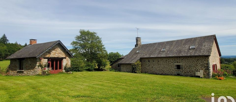 Maison 7 pièces de 148 m² à Neuvic (19160)