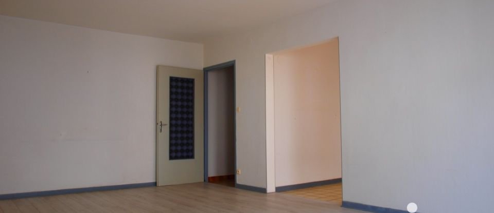 Immeuble de 94 m² à Lamarche (88320)