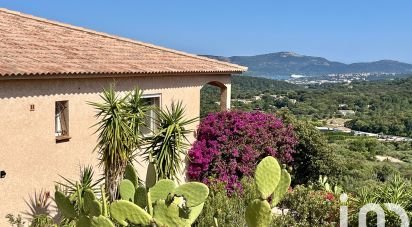 Traditional house 7 rooms of 195 m² in Porto-Vecchio (20137)