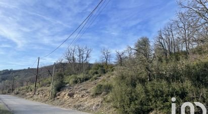 Terrain de 6 050 m² à Gréoux-les-Bains (04800)