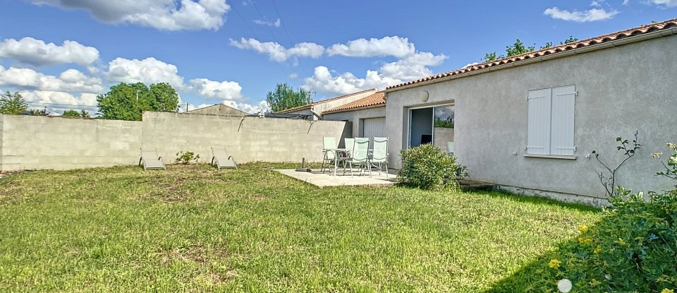 House 4 rooms of 78 m² in Saint-Cyr-du-Doret (17170)