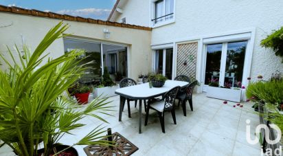 House 5 rooms of 140 m² in La Norville (91290)