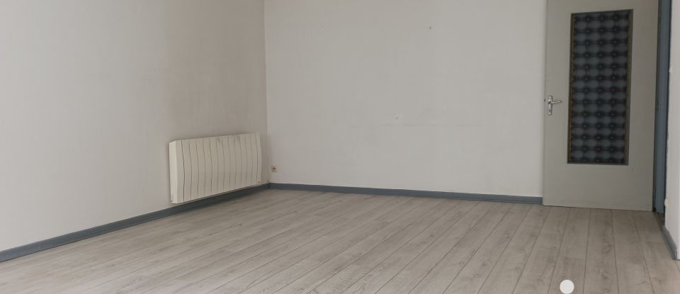 Immeuble de 94 m² à Lamarche (88320)