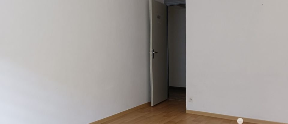 Immeuble de 94 m² à Lamarche (88320)