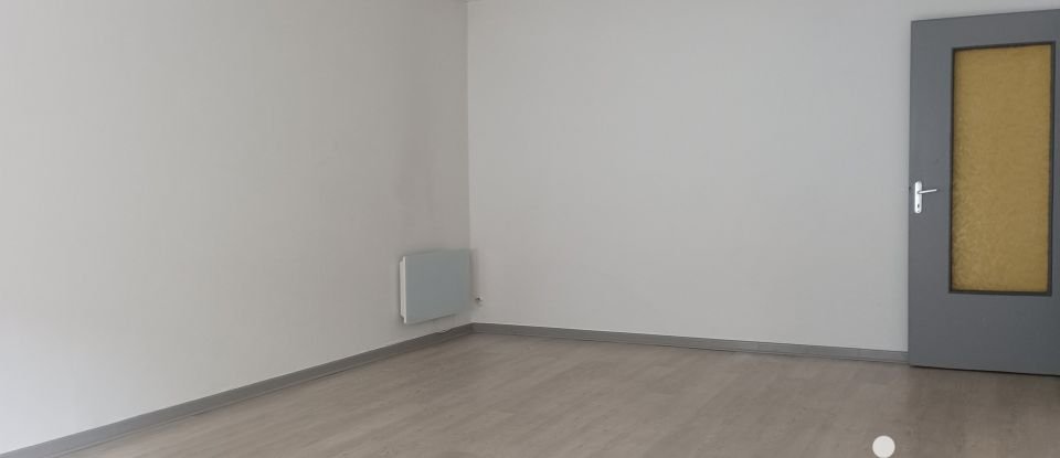 Immeuble de 94 m² à Lamarche (88320)