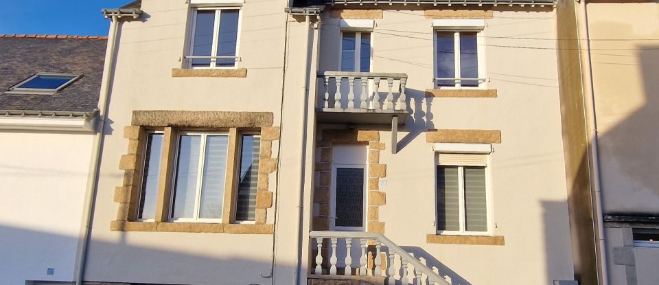 Maison traditionnelle 5 pièces de 107 m² à Gourin (56110)