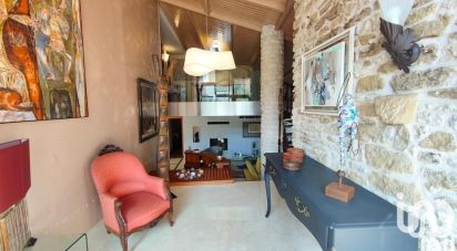 Mansion 10 rooms of 220 m² in Vouvant (85120)