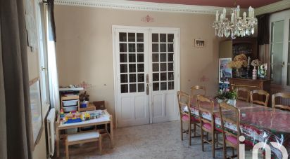 Traditional house 7 rooms of 210 m² in Amfreville-Saint-Amand (27370)