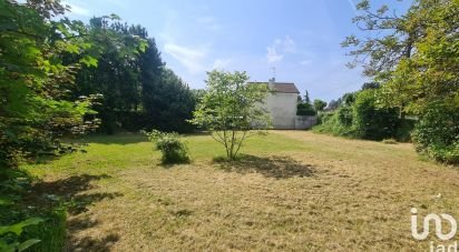 Land of 760 m² in Poitiers (86000)
