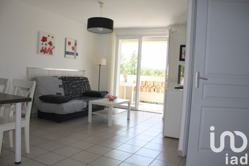 Apartment 2 rooms of 40 m² in Gréoux-les-Bains (04800)