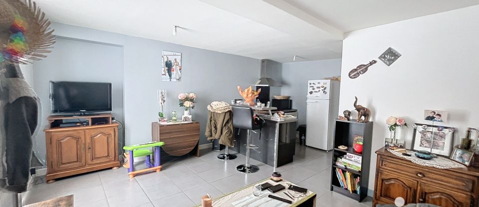 Immeuble de 180 m² à Dordives (45680)