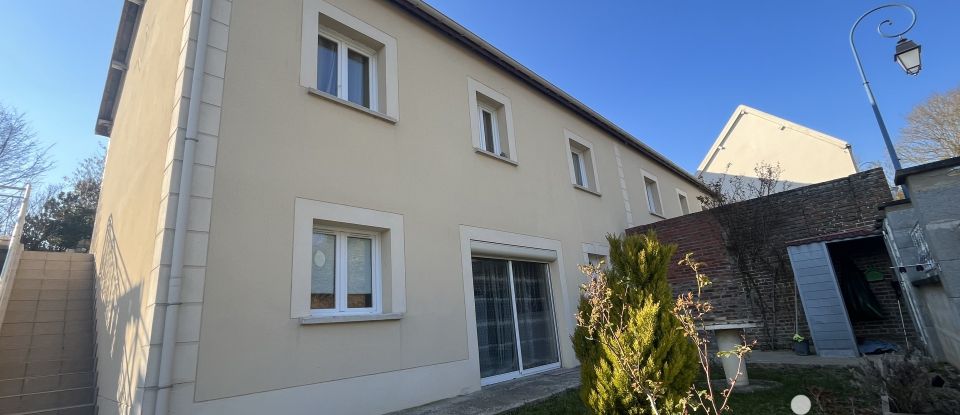 Maison 11 pièces de 192 m² à Allonne (60000)